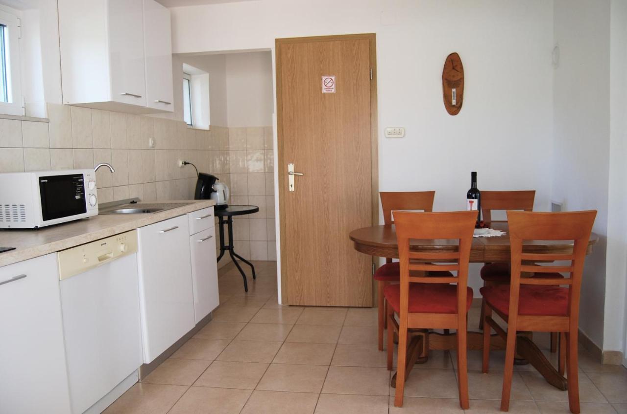 Apartment Lili Splitska Bagian luar foto